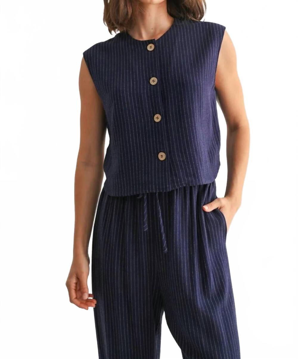 NEW FUN 2 FUN ellison striped sleeveless button down vest in navy white
